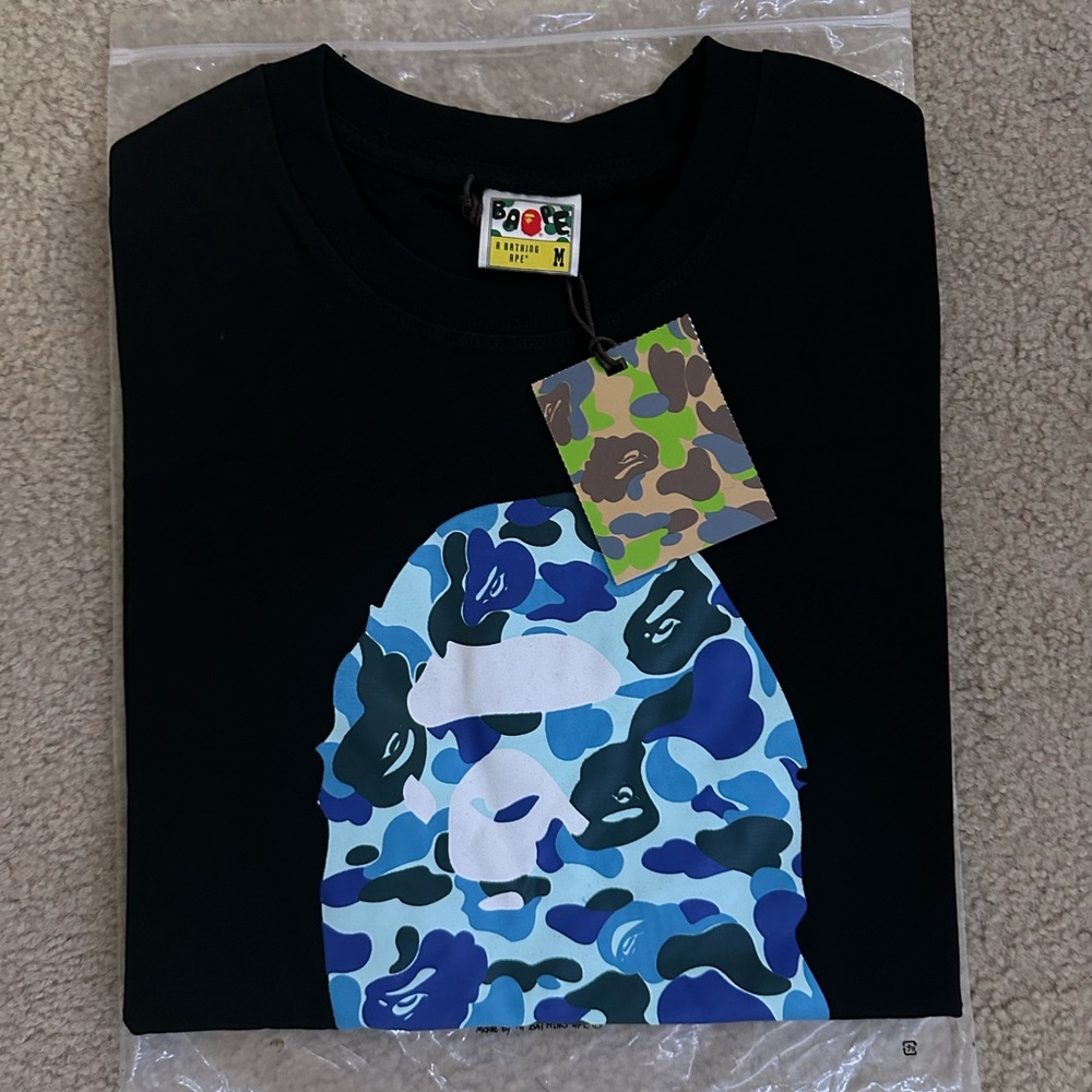 A Bathing Ape Black and Blue Graphic T-Shirt - Picture 6 of 8